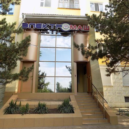 Elektromash Hotel Tiraspol Buitenkant foto