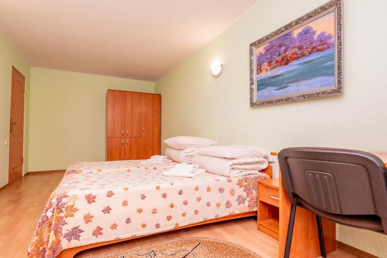 Elektromash Hotel Tiraspol Buitenkant foto