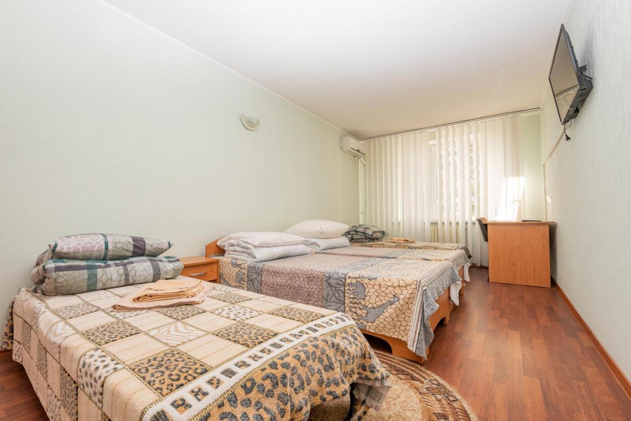 Elektromash Hotel Tiraspol Buitenkant foto