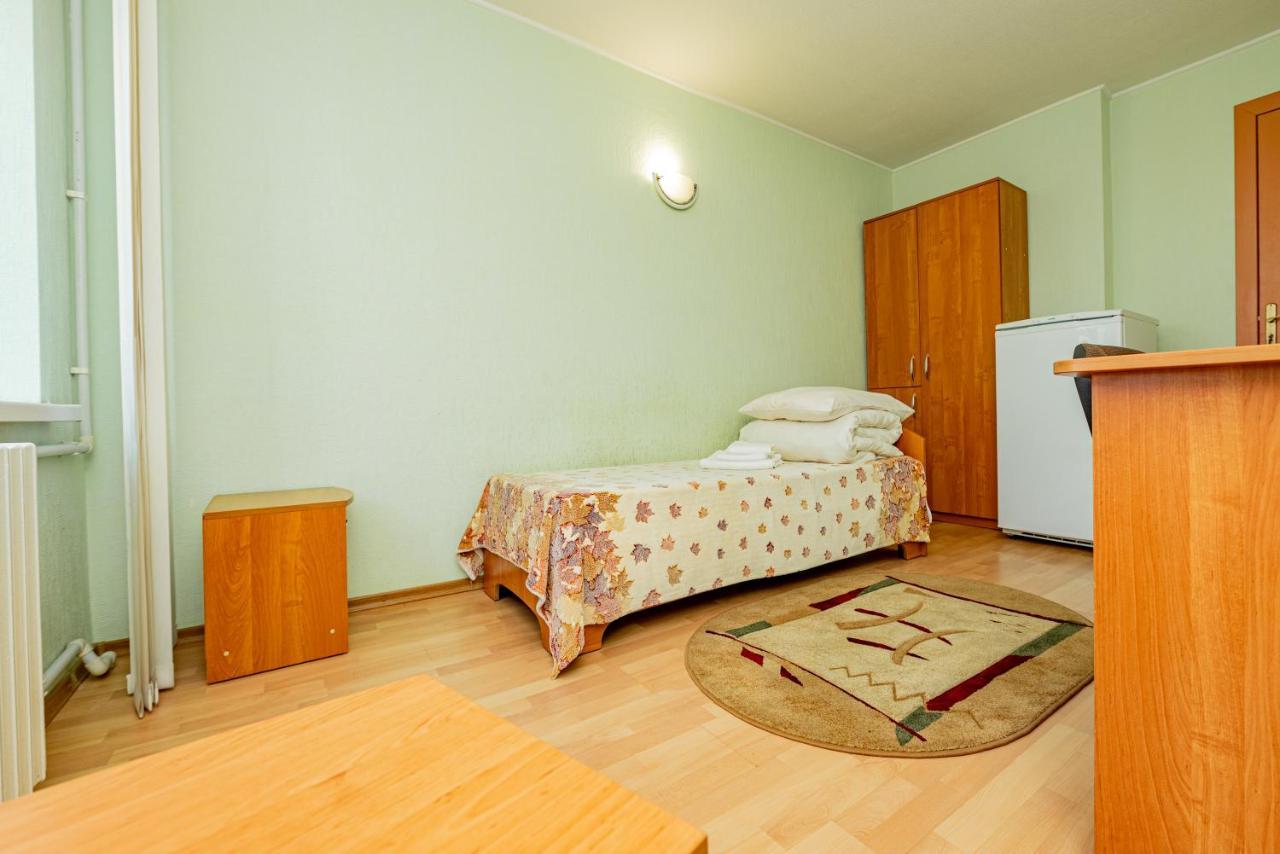 Elektromash Hotel Tiraspol Buitenkant foto
