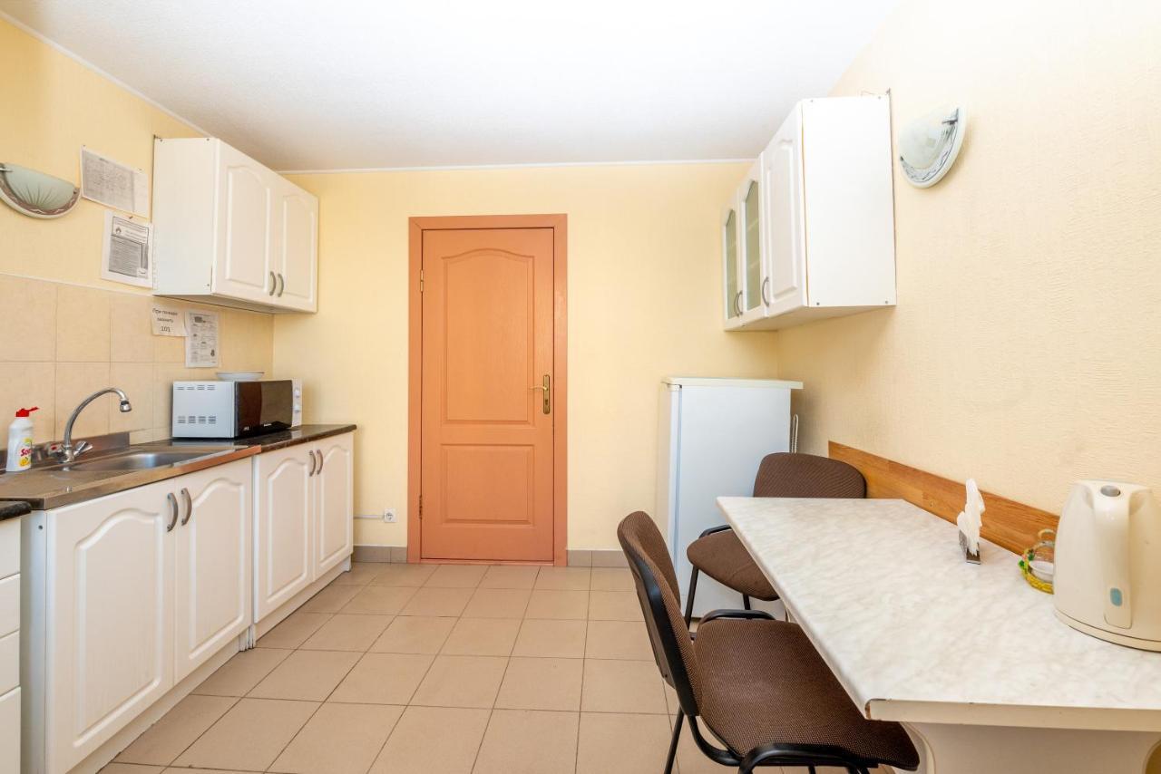 Elektromash Hotel Tiraspol Buitenkant foto