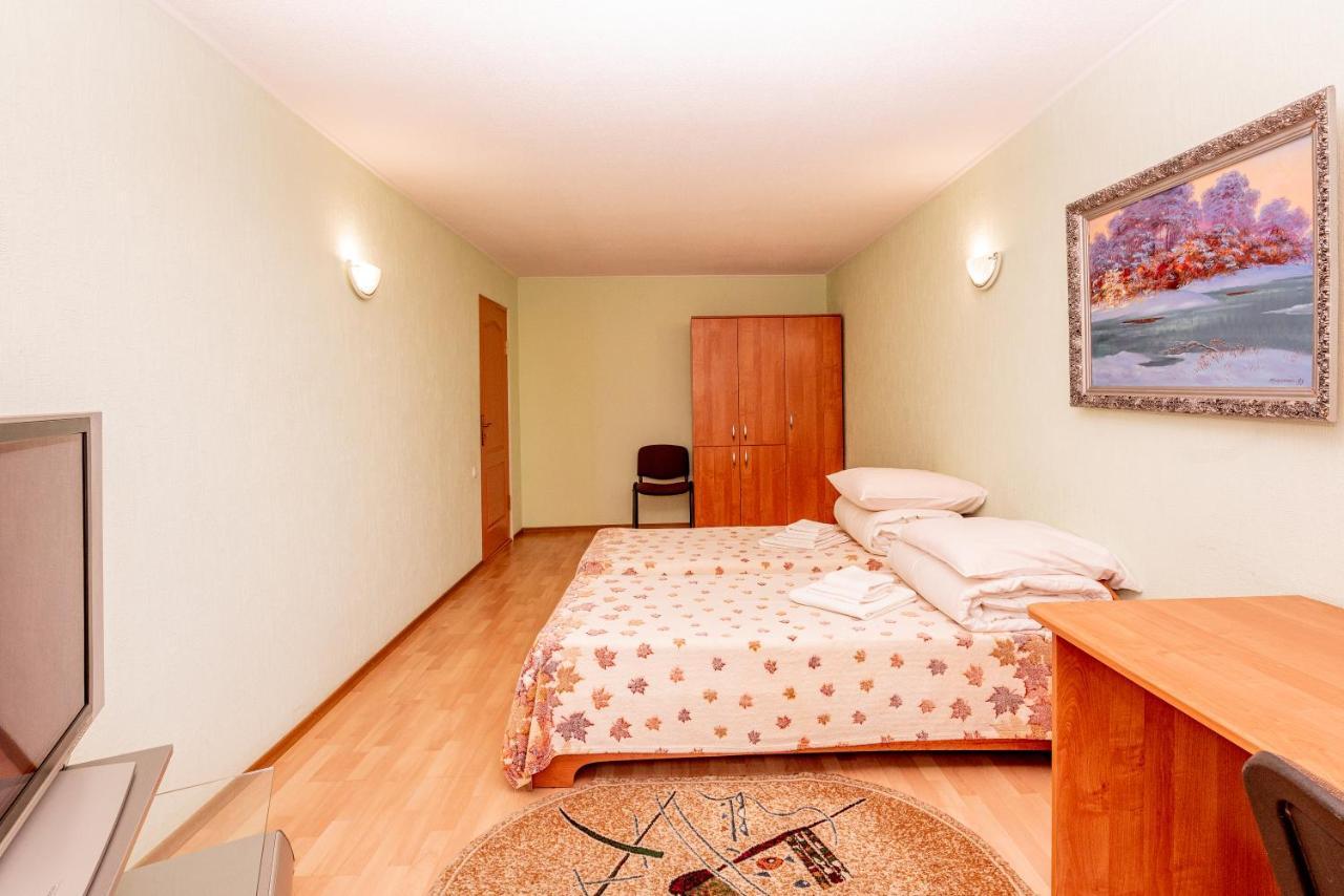 Elektromash Hotel Tiraspol Buitenkant foto