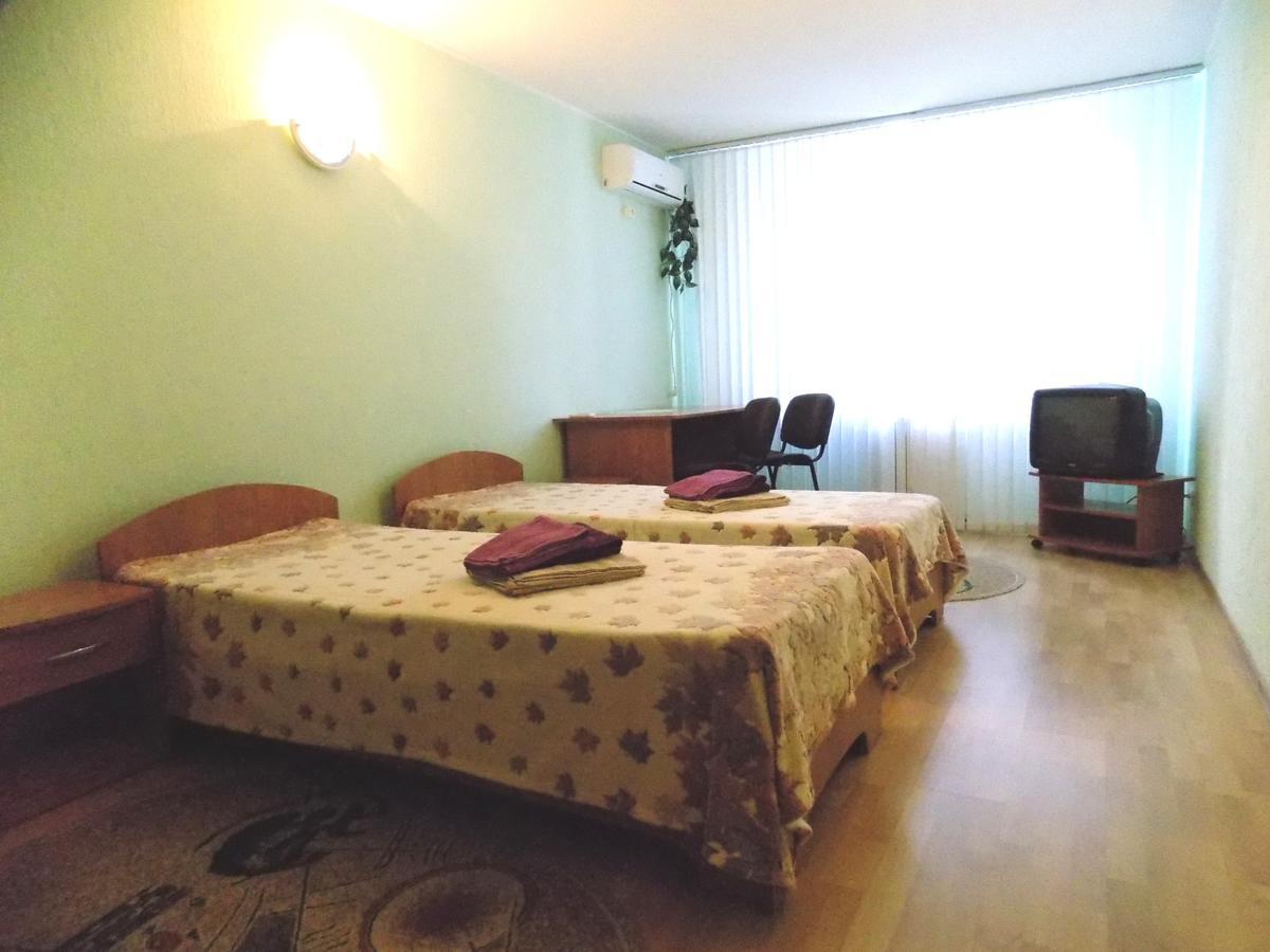 Elektromash Hotel Tiraspol Buitenkant foto